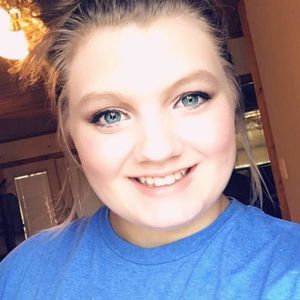 Meet your Posher, Kaleigh